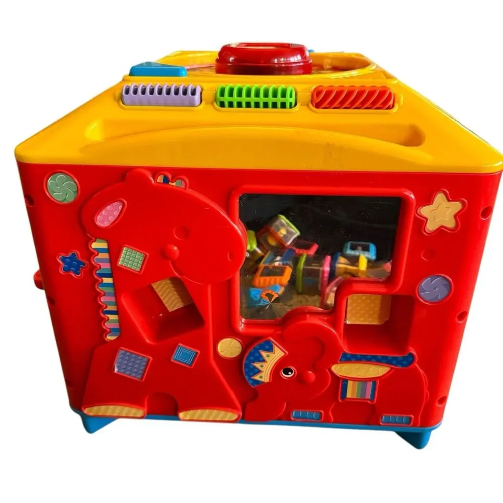 Fisher‎ Price Incrediblock Activity Cube With 26 Peek A Boo Blocks